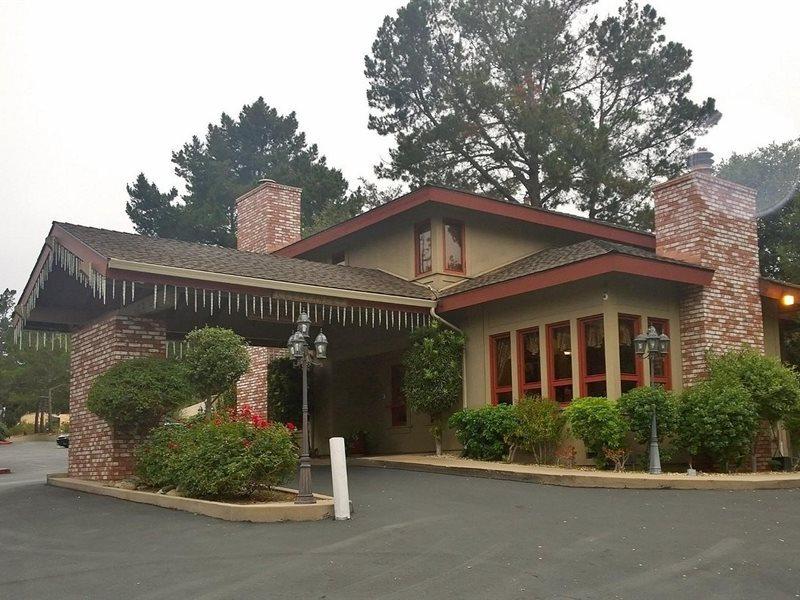 Comfort Inn Monterey Peninsula Airport Exterior foto